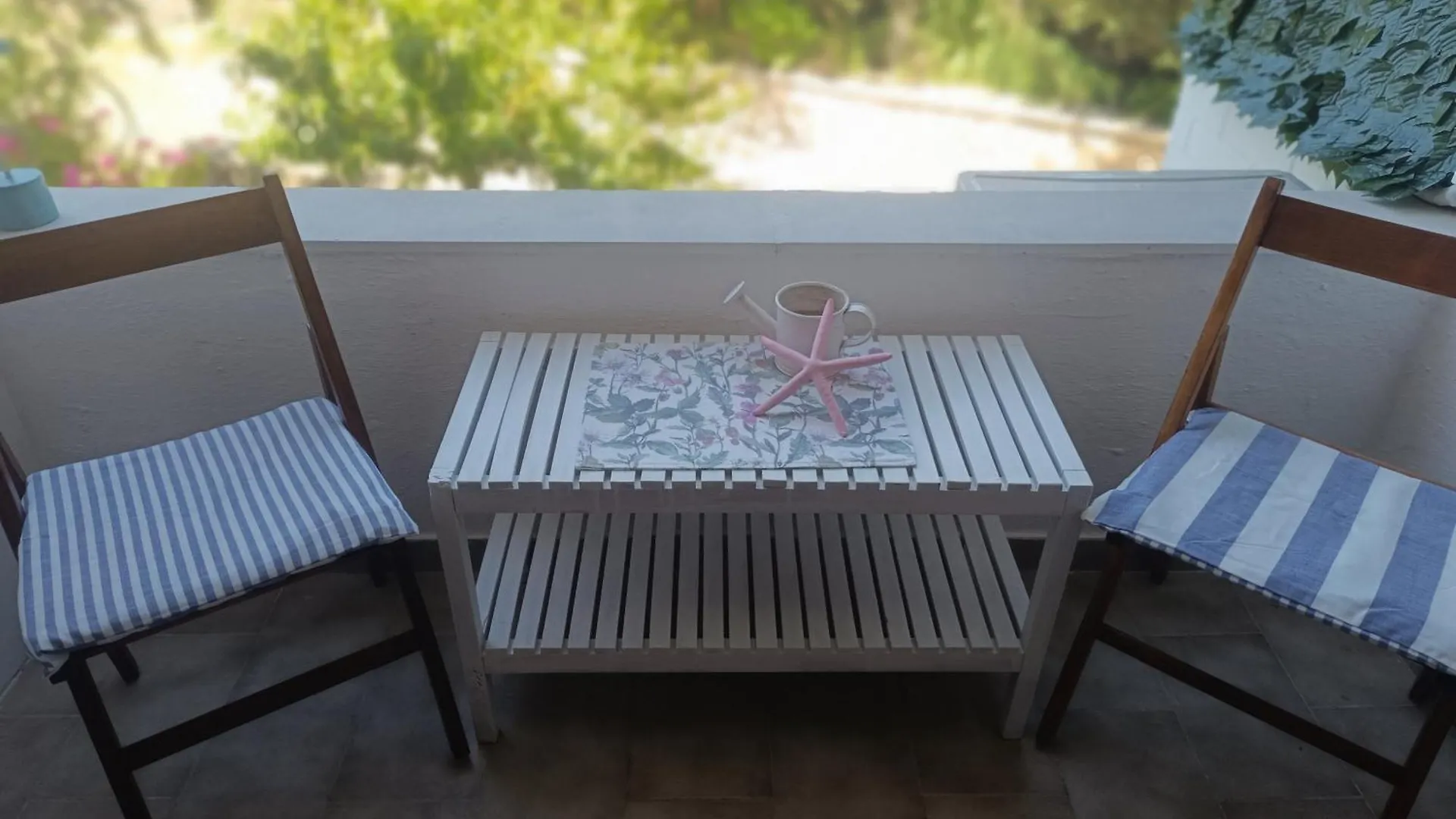 Apartment On The Beach Neos Marmaras